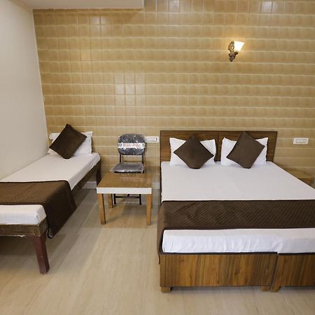 Basil Inn Home Stay Walking Distance From Taj Mahal Agra Agra  Exteriér fotografie