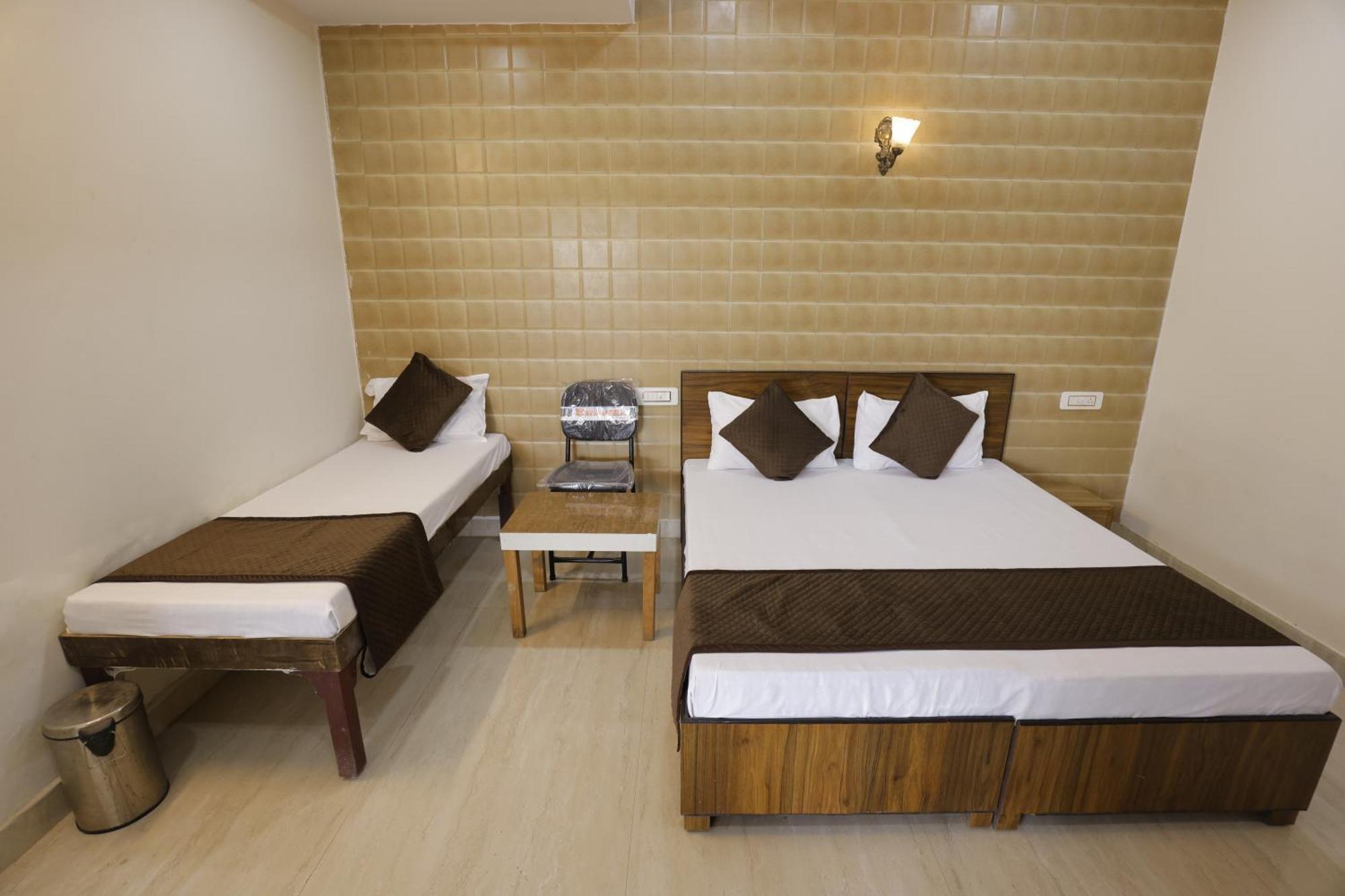 Basil Inn Home Stay Walking Distance From Taj Mahal Agra Agra  Exteriér fotografie